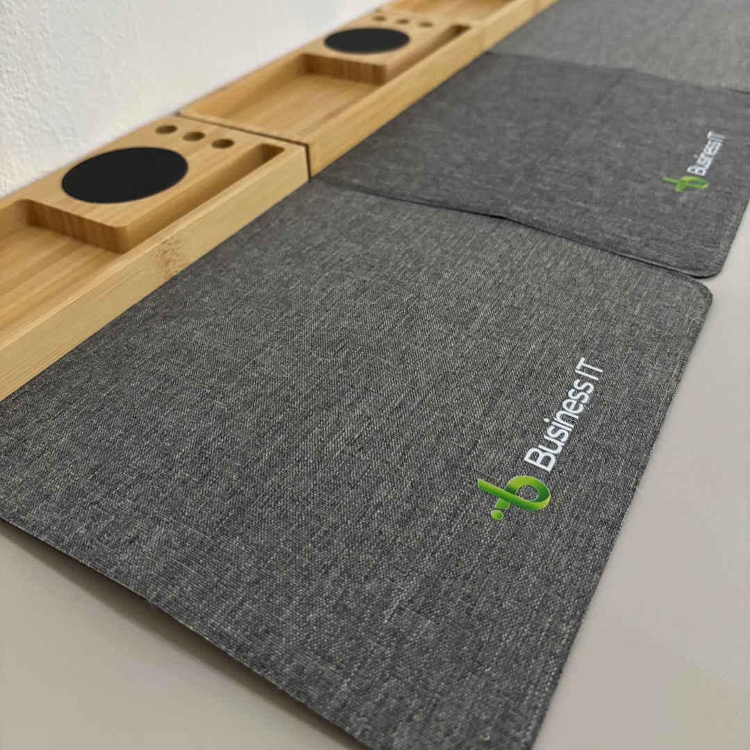 Mousepad con estación de carga